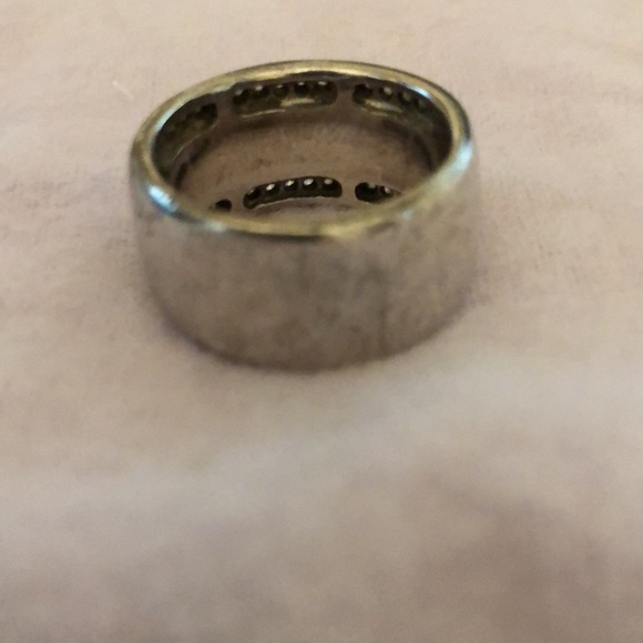 Gorgeous Ring From Paris - Picture 3 of 3